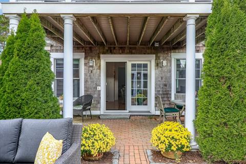 370 Monomoscoy Rd, Mashpee, MA 02649 photo 11
