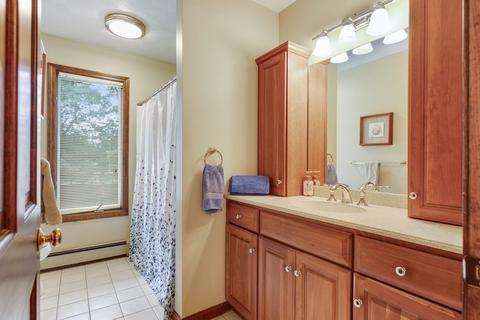 110 Hewitt Dr, Raynham, MA 02767 photo 32