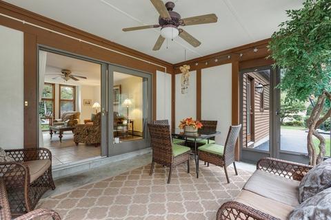 110 Hewitt Dr, Raynham, MA 02767 photo 18