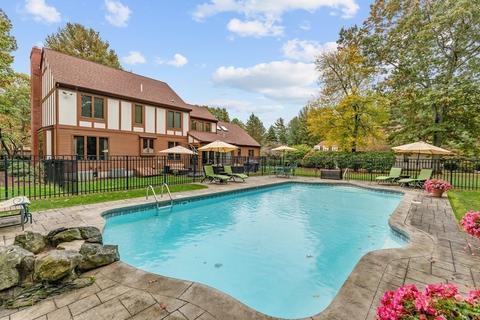 110 Hewitt Dr, Raynham, MA 02767 photo 6