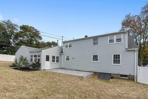 34 Macarthur Rd, Beverly, MA 01915 photo 32