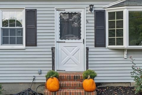 34 Macarthur Rd, Beverly, MA 01915 photo 26