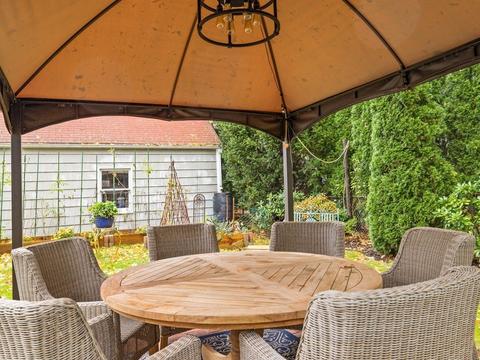 668 Webster St, Needham, MA 02492 photo 20