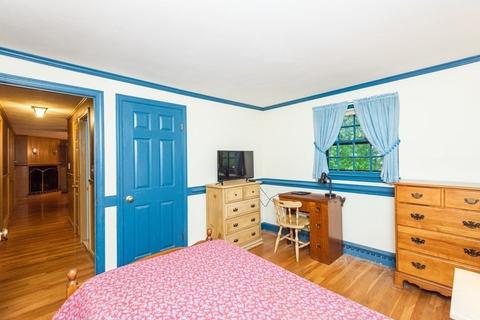 7 Forest St, Stoneham, MA 02180 photo 31
