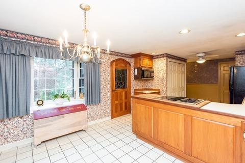 7 Forest St, Stoneham, MA 02180 photo 25