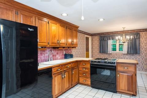 7 Forest St, Stoneham, MA 02180 photo 26