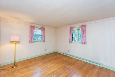 7 Forest St, Stoneham, MA 02180 photo 33