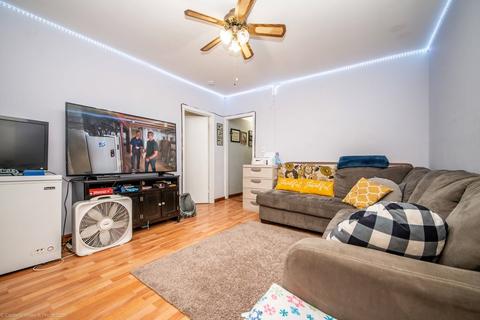 83 Flint St, Fall River, MA 02723 photo 7