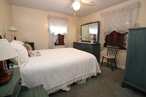 225 Central St, Saugus, MA 01906 photo 9