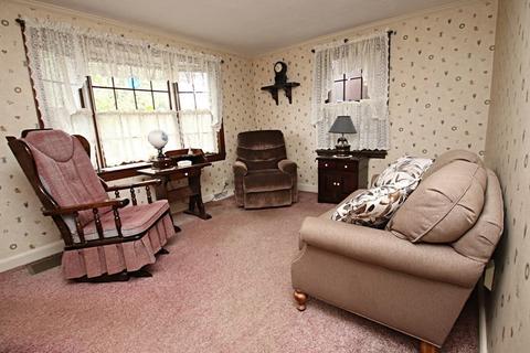 225 Central St, Saugus, MA 01906 photo 7