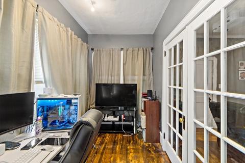 20 Day St, Fall River, MA 02724 photo 13