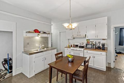 20 Day St, Fall River, MA 02724 photo 29