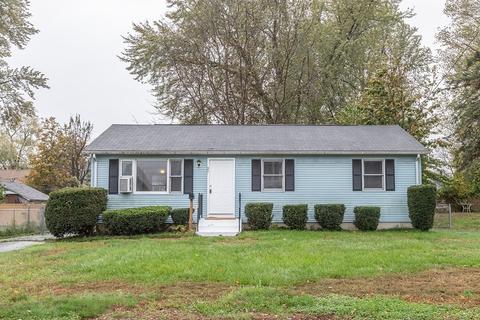 27 Bristol St, Chicopee, MA 01013 photo 1