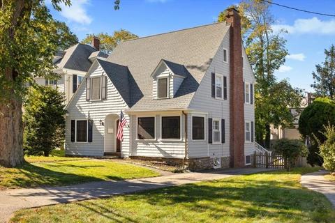 51 Elm St, Hingham, MA 02043 photo 1