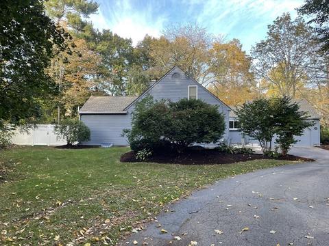 151 Maynard Rd, Framingham, MA 01701 photo 3