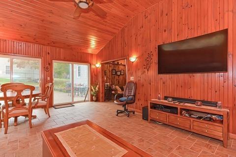 175 Maple St, Framingham, MA 01702 photo 12