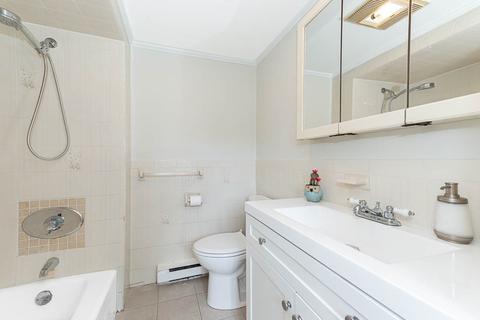 18 Ridge Ave, Dedham, MA 02026 photo 11