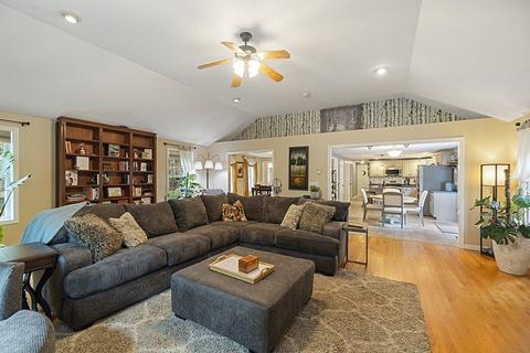 80 Dunn Rd, Ashburnham, MA 01430 photo 12