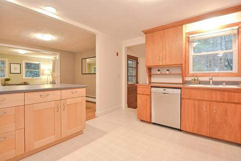 3 Smart Rd, Acton, MA 01720 photo 11