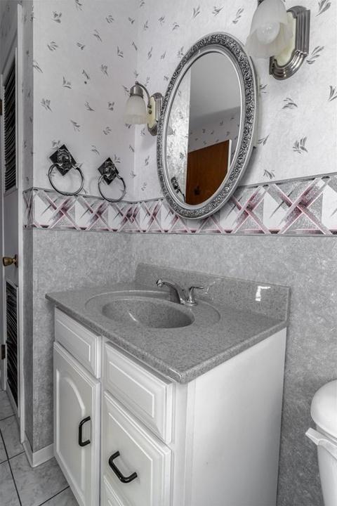 83 Gary Rd, Springfield, MA 01119 photo 14