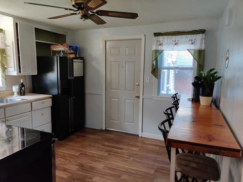 132 Clairmont Ave, Chicopee, MA 01013 photo 4