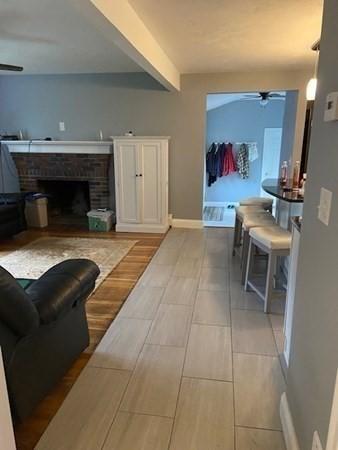 189 Gates Ln, Worcester, MA 01603 photo 9