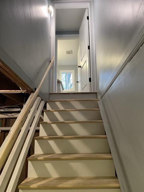 189 Gates Ln, Worcester, MA 01603 photo 17