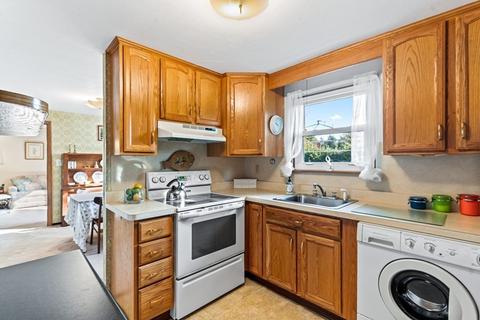 7 Durant Ave, Maynard, MA 01754 photo 10