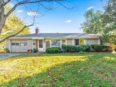 7 Durant Ave, Maynard, MA 01754 photo 1