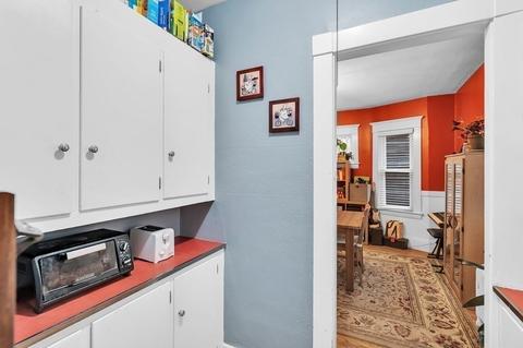 64 Castle St, Springfield, MA 01118 photo 16
