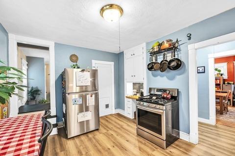 64 Castle St, Springfield, MA 01118 photo 17