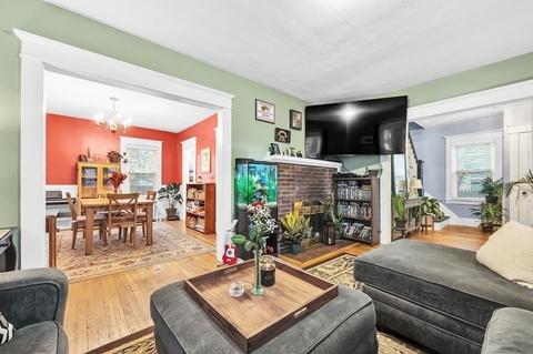 64 Castle St, Springfield, MA 01118 photo 11