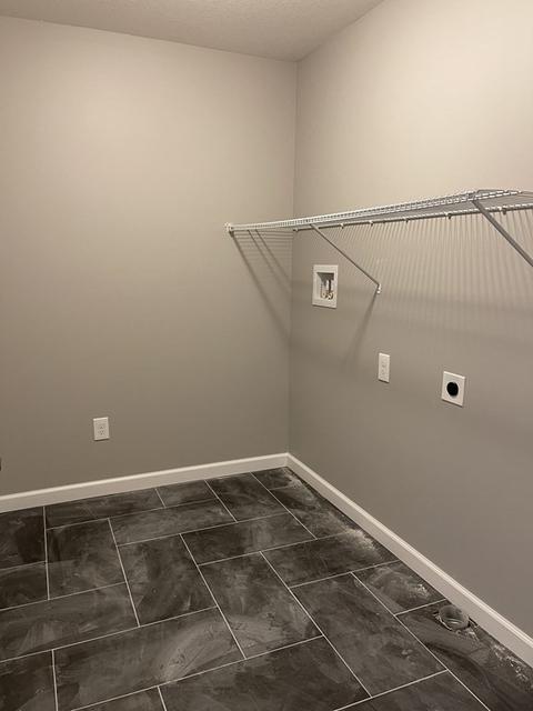 321 Gilbert Ave, Springfield, MA 01119 photo 20