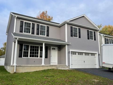 32 Howes St, Springfield, MA 01118 photo 1