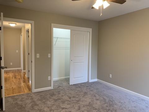 28 Howes St, Springfield, MA 01118 photo 14