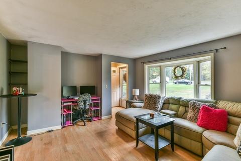 10 Eagle Dr, Dudley, MA 01571 photo 12