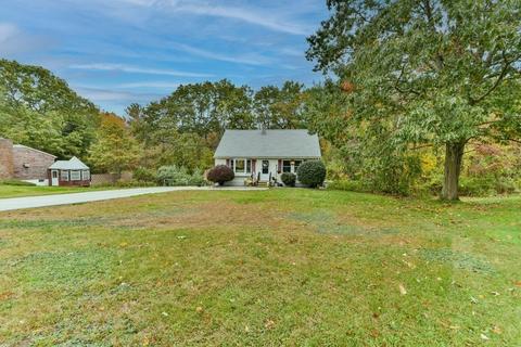 10 Eagle Dr, Dudley, MA 01571 photo 1