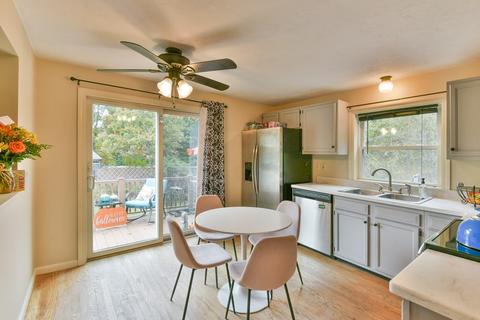 10 Eagle Dr, Dudley, MA 01571 photo 14