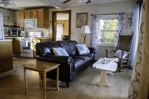 70 Main St, Barnstable, MA 02632 photo 9