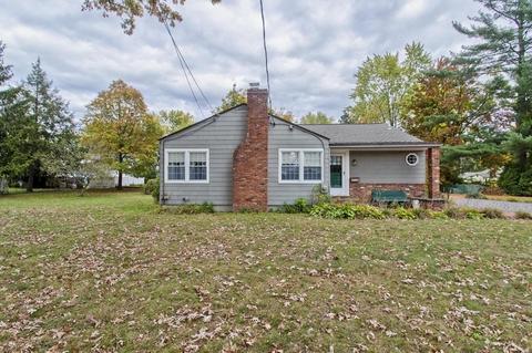 89 9th Ave, Chicopee, MA 01020 photo 2
