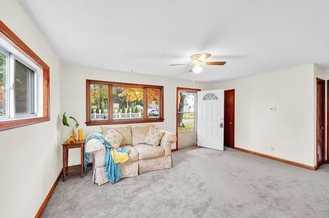 53 Merrill Rd, Springfield, MA 01119 photo 10