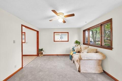 53 Merrill Rd, Springfield, MA 01119 photo 4