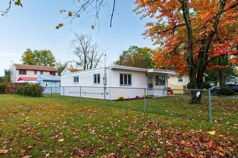53 Merrill Rd, Springfield, MA 01119 photo 23