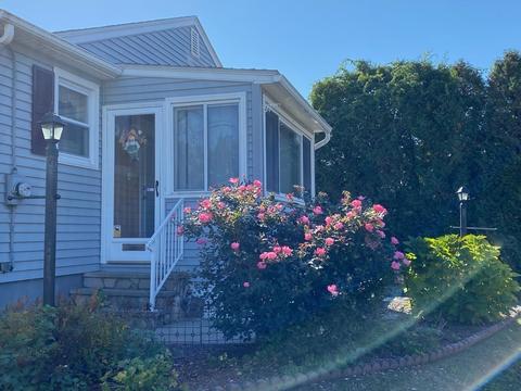 101 Shepherd St, Chicopee, MA 01013 photo 3