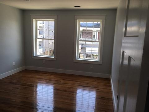 332 Globe St #5, Fall River, MA 02724 photo 6