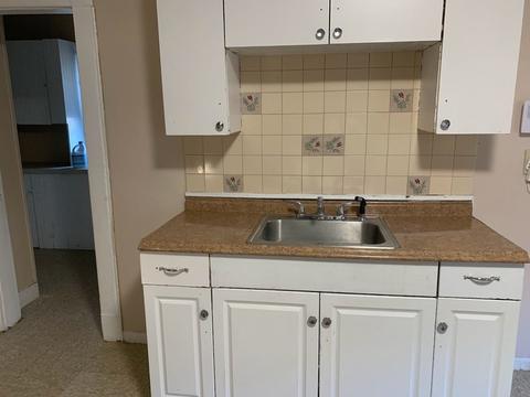 34 Sylvan St, Springfield, MA 01108 photo 3