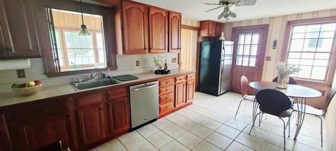 10 Cape Cod Ln, Braintree, MA 02184 photo 10