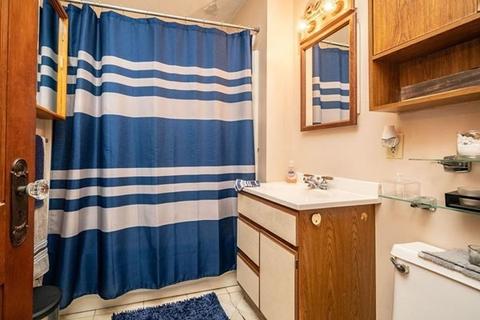 8 Riverview Pl, Chicopee, MA 01013 photo 10