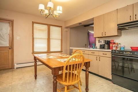 8 Riverview Pl, Chicopee, MA 01013 photo 19