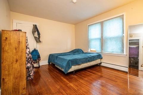 8 Riverview Pl, Chicopee, MA 01013 photo 22